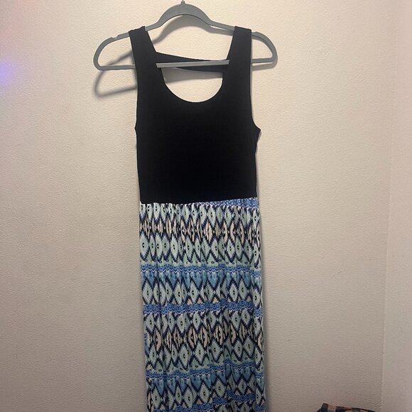 Gilli Women’s Maxi Dress Black Stretch Size Large - Picture 1 of 5